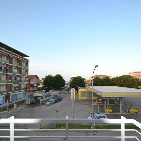 Onda Chiara B&B Porto SantʼElpidio Exteriér fotografie